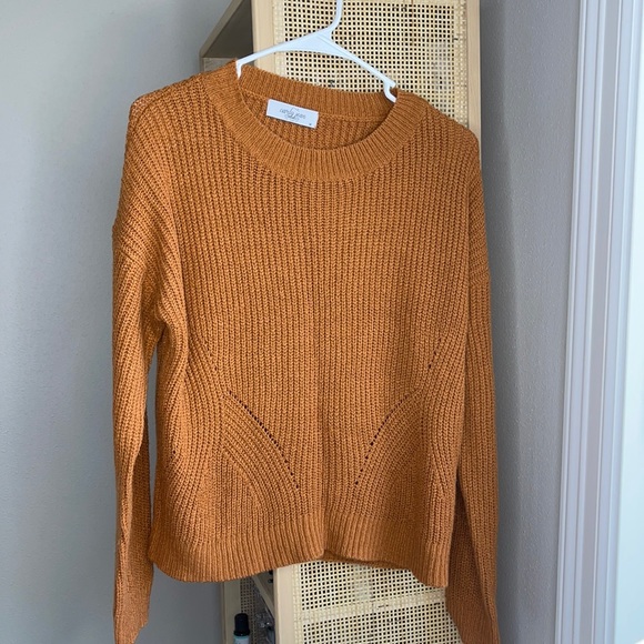 Carly Jean Los Angeles Sweaters - Carly Jean Los Angeles sweater